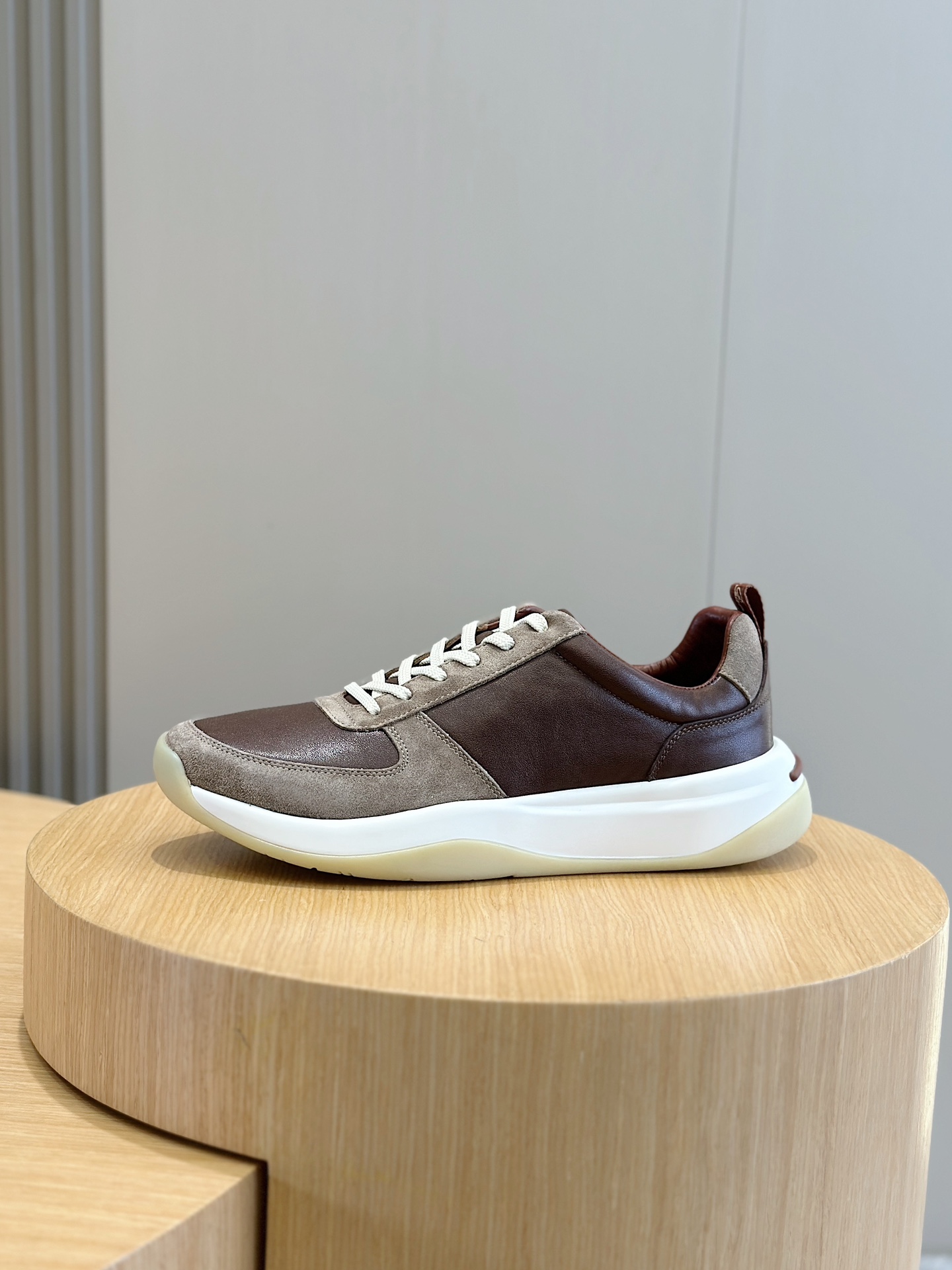 로로피아나 Loro Piana 스니커즈