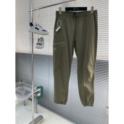 아크테릭스 ARC'TERYX 바지