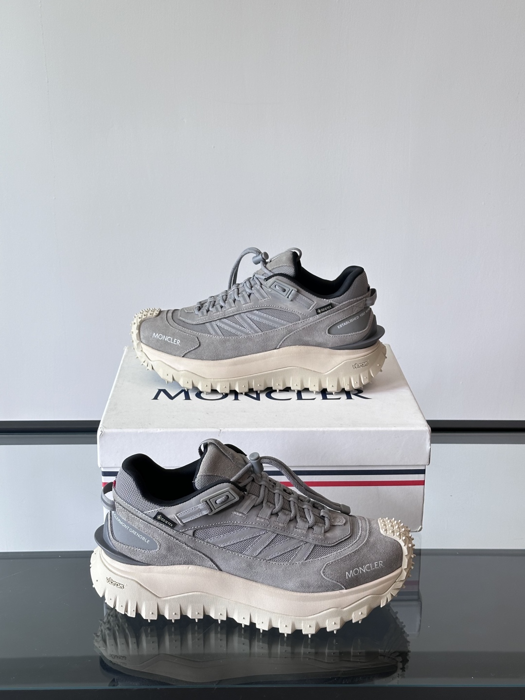 몽클레어 Moncler 스니커즈