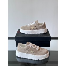 프라다 Prada 스니커즈