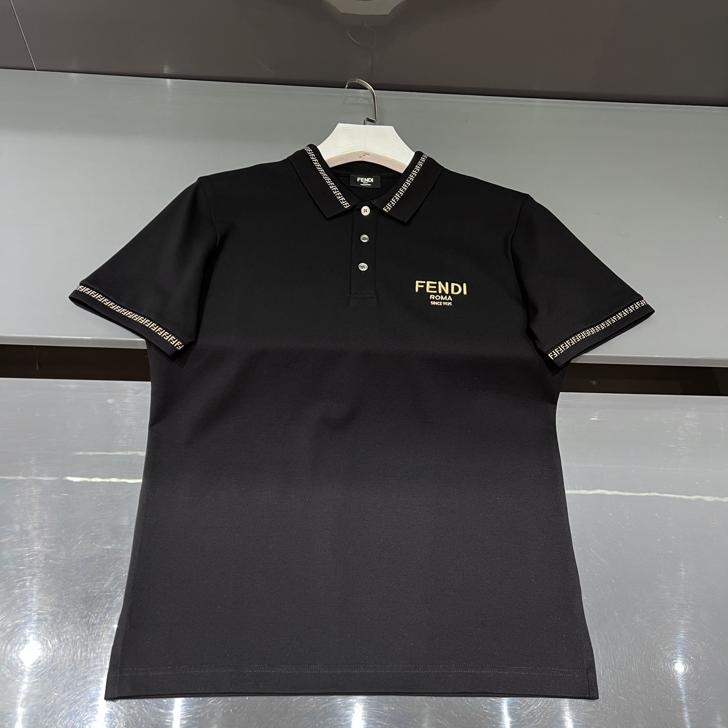 펜디 FENDI 반팔 티셔츠