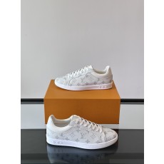 루이비통 Louis Vuitton 스니커즈