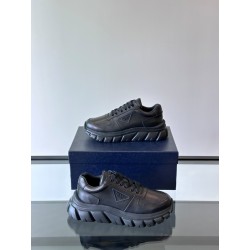 프라다 Prada 스니커즈