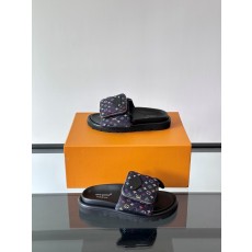 루이비통 Louis Vuitton 슬리퍼