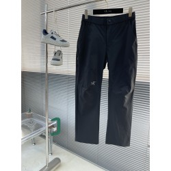 아크테릭스 ARC'TERYX 바지