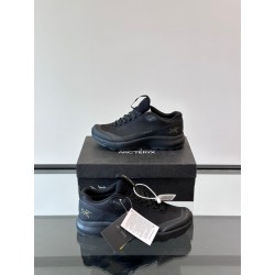시조새 ARC'TERYX 스니커즈