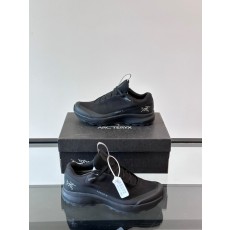 시조새 ARC'TERYX 스니커즈