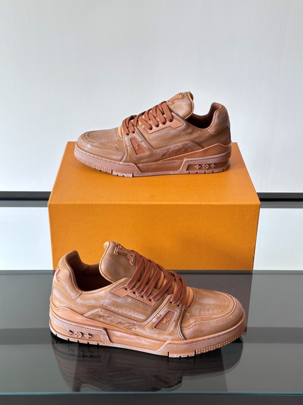루이비통 LV TRAINER 스니커즈