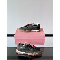 미우 미우 Miu Miu 스니커즈
