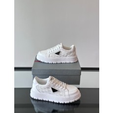 프라다 Prada 스니커즈