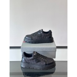 프라다 Prada 스니커즈