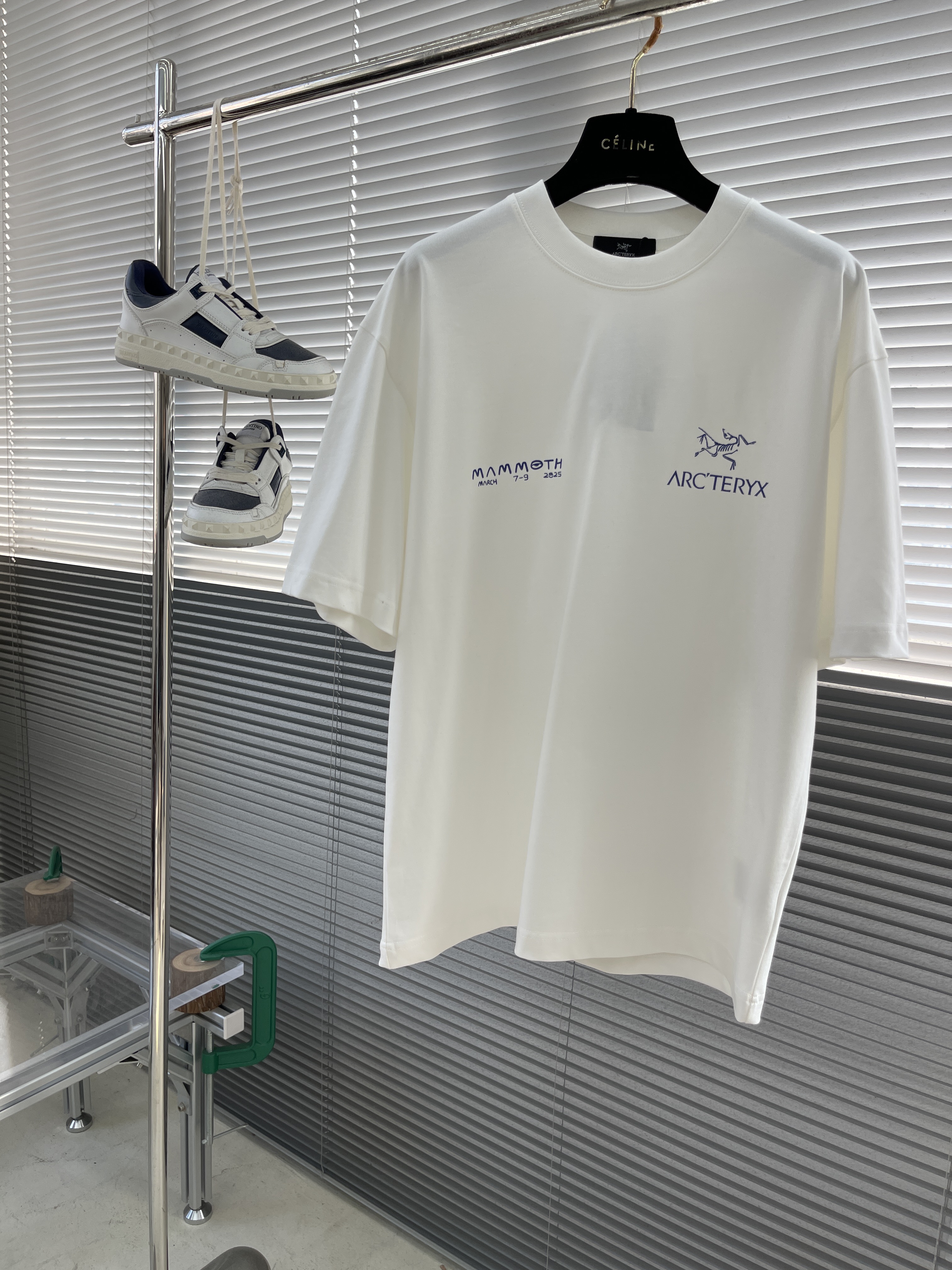 아크테릭스 ARC'TERYX 반팔 티셔츠