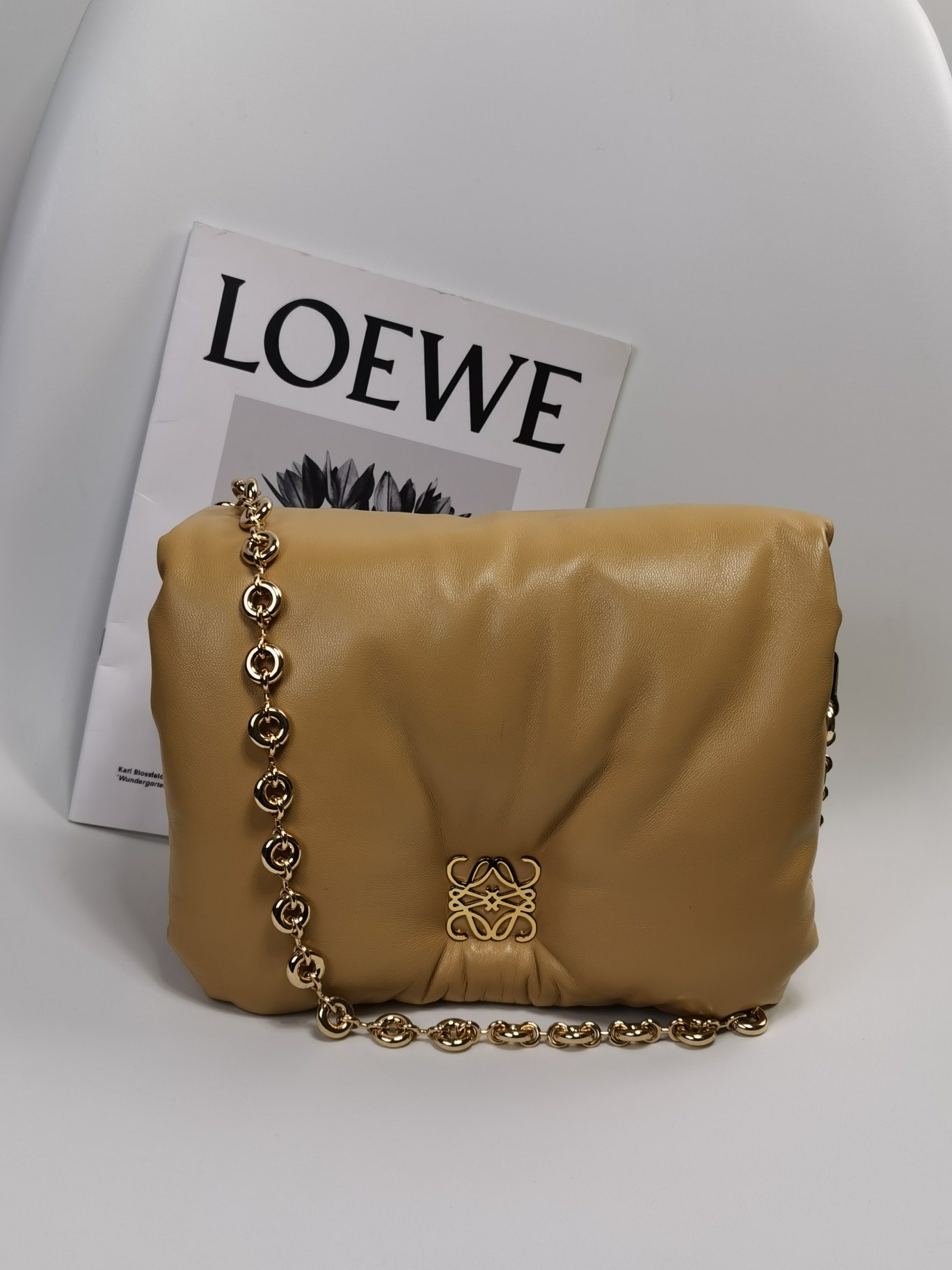 로에베 Loewe 9801 Puffer Goya Bag In Shiny Nappa Lambskin