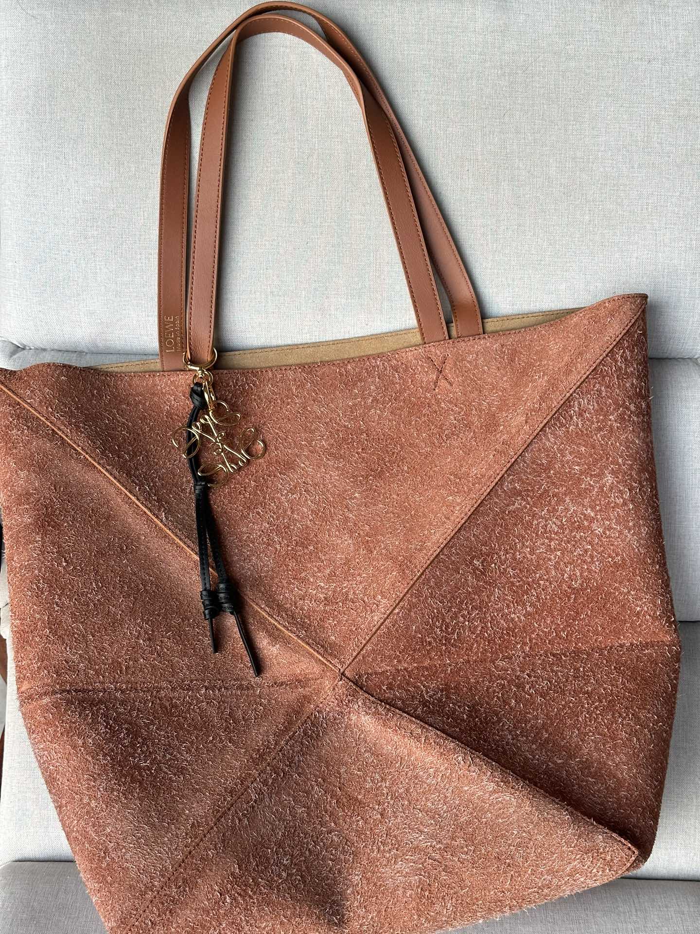 로에베 Loewe 1761 Large Puzzle Fold Tote 42cm