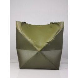 로에베 Loewe 1762 Puzzle Fold Tote Bag in Shiny Calfskin
