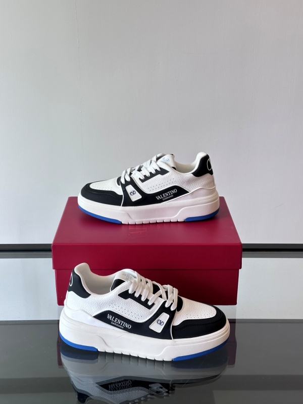 발렌티노 Valentino 스니커즈