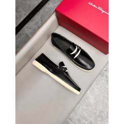살바토레 페라가모 Salvatore Ferragamo 로퍼