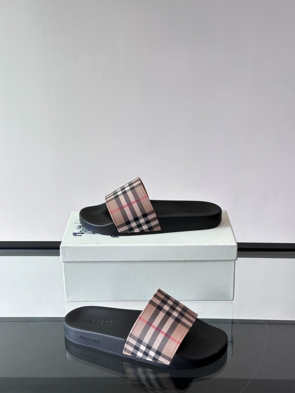 버버리 Burberry 슬리퍼