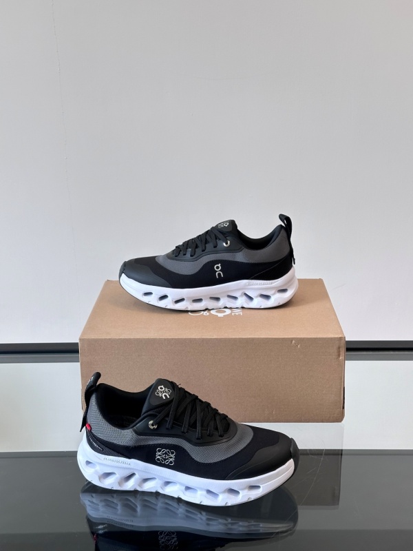 로에베 LOEWE 스니커즈