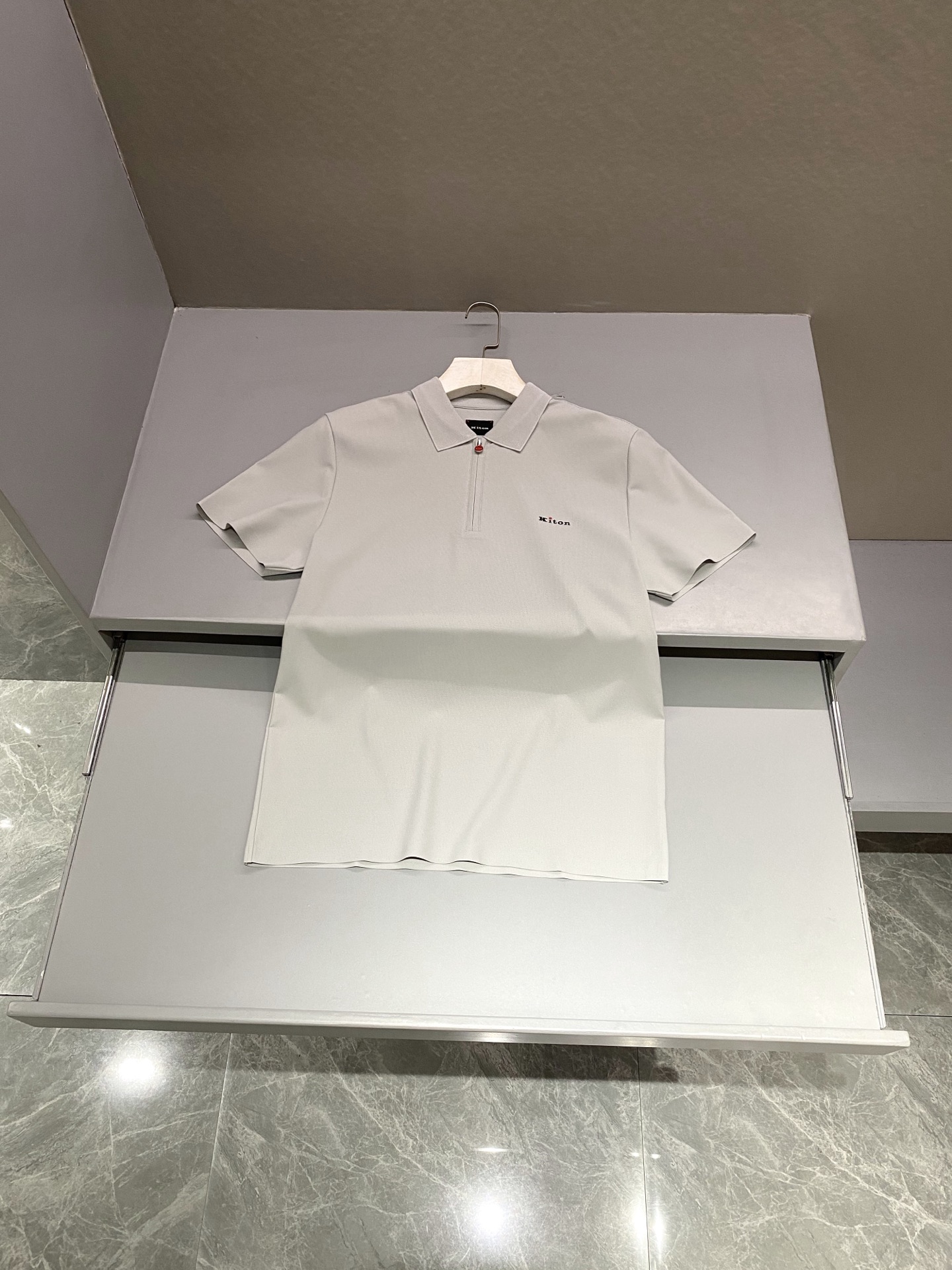 키톤 Kiton 반팔 티셔츠