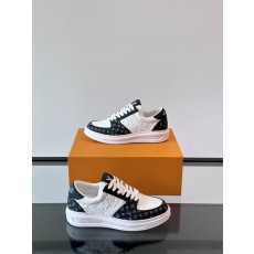 루이비통 Louis Vuitton 스니커즈