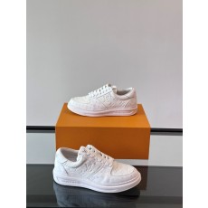 루이비통 Louis Vuitton 스니커즈