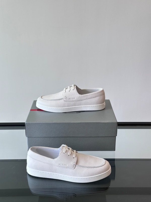 프라다 Prada 스니커즈