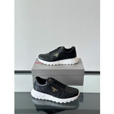 프라다 Prada 스니커즈