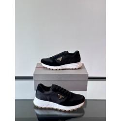프라다 Prada 스니커즈