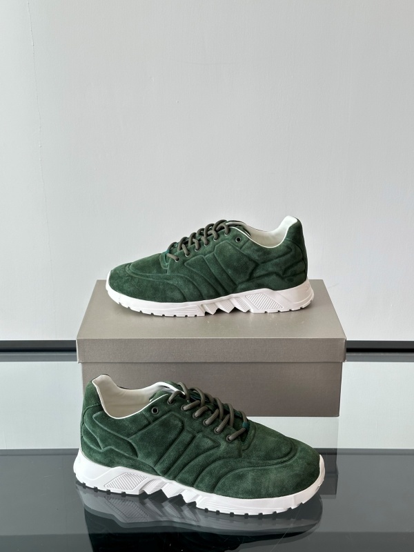 GIORGIO ARMANI 스니커즈