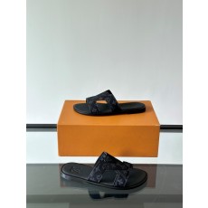루이비통 Louis Vuitton 슬리퍼