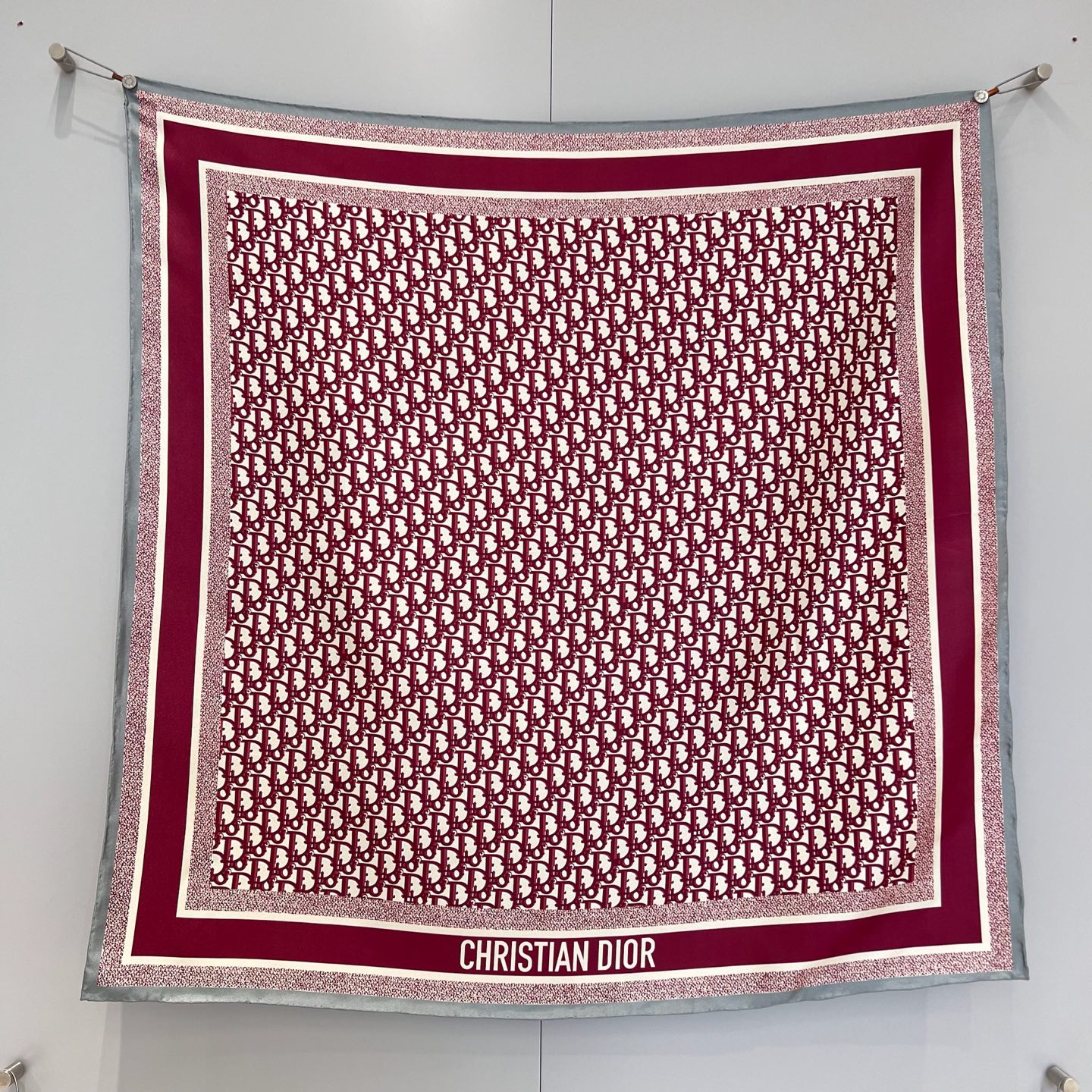 디올 Dior 스카프 90×90cm