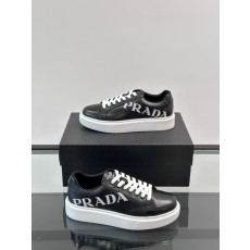 프라다 Prada 스니커즈