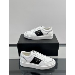 프라다 Prada 스니커즈
