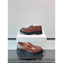 Alexander McQueen 구두