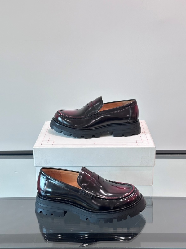 Alexander McQueen 구두