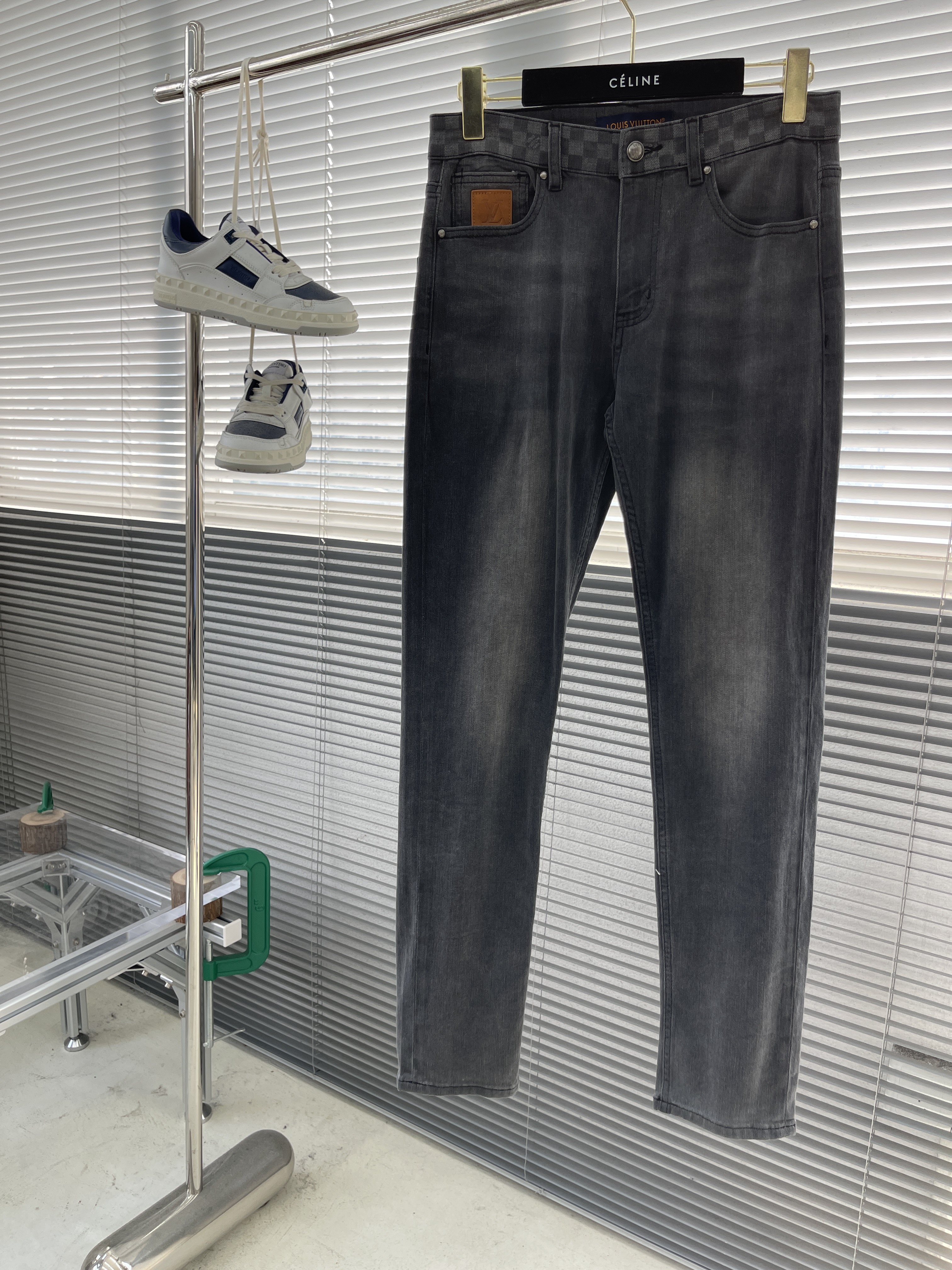 루이비통 Louis Vuitton 청바지