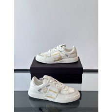 발렌티노 Valentino 스니커즈