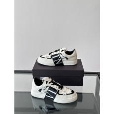 발렌티노 Valentino 스니커즈