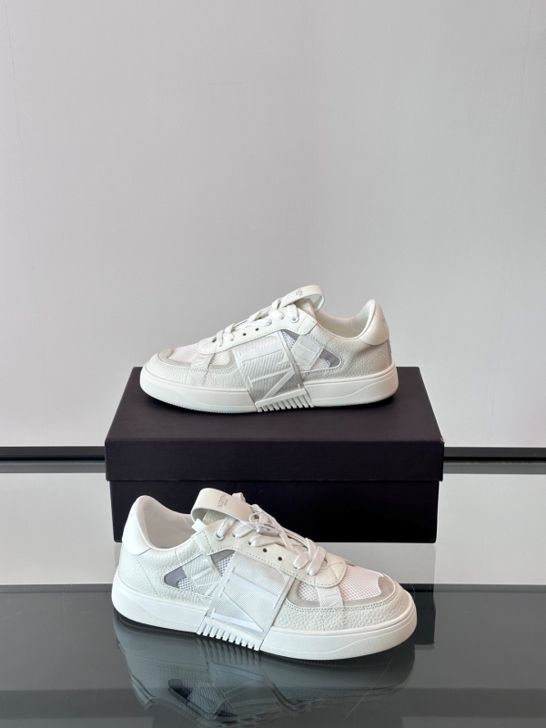발렌티노 Valentino 스니커즈