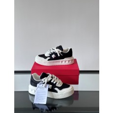 발렌티노 Valentino 스니커즈