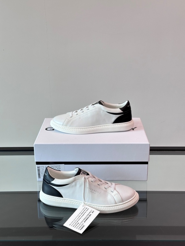지방시 Givenchy 스니커즈