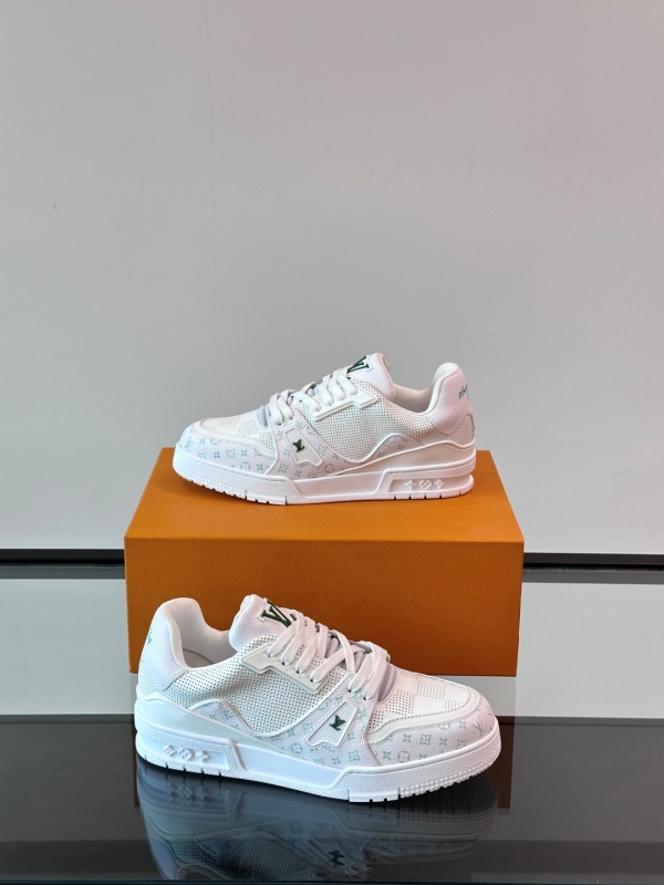 루이비통 LV TRAINER 스니커즈