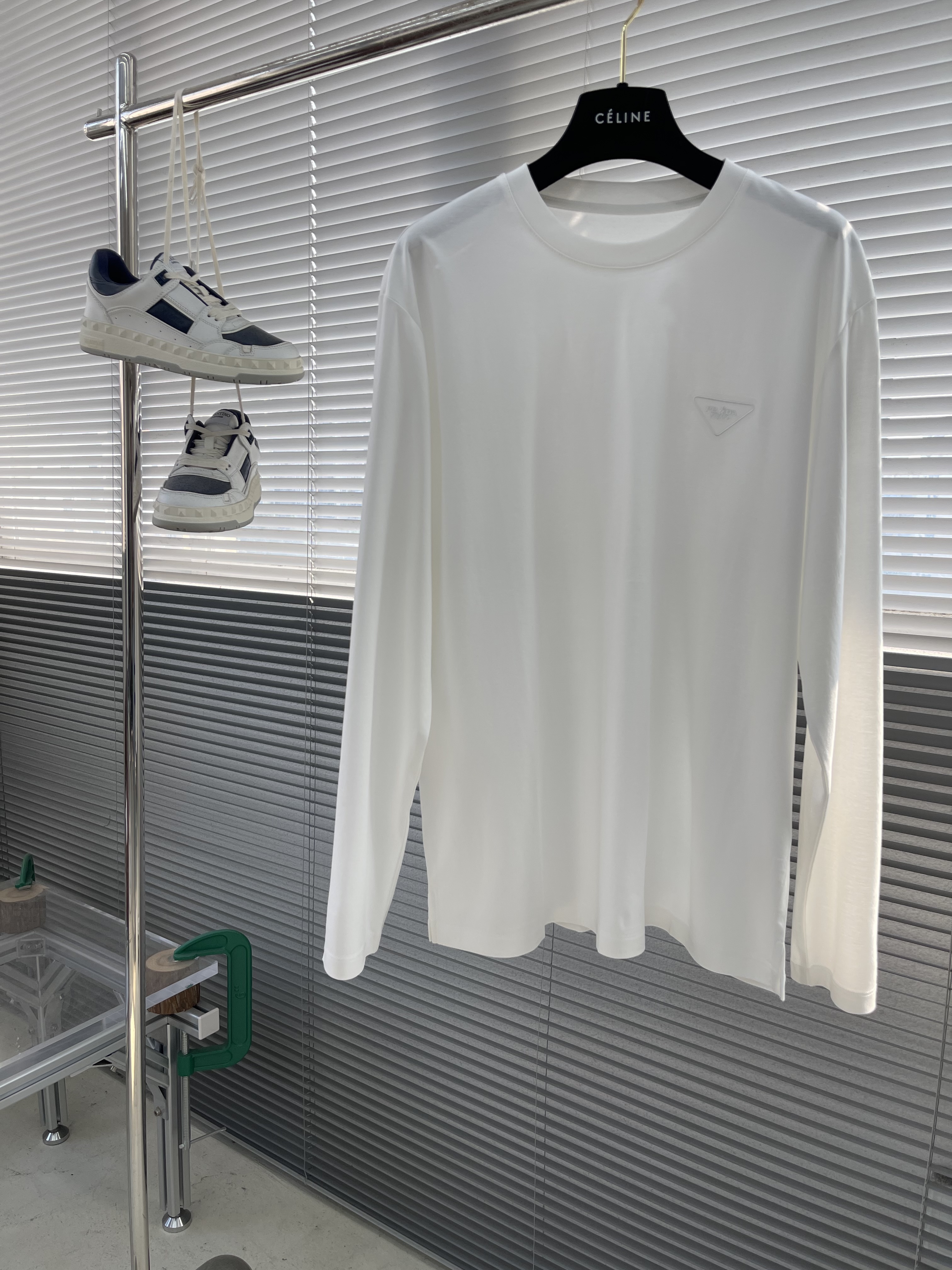 프라다 Prada 긴팔 티셔츠