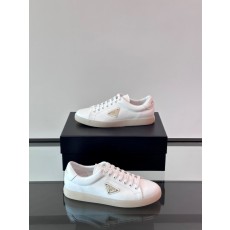 프라다 Prada 스니커즈