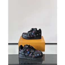 루이비통 LV TRAINER 스니커즈
