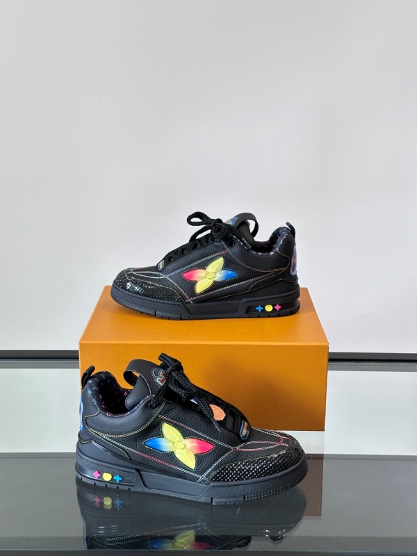 루이비통 LV TRAINER 스니커즈
