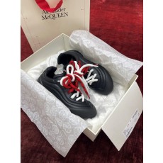 Alexander McQueen 스니커즈