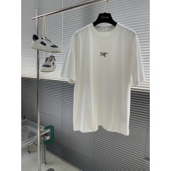 아크테릭스 ARC'TERYX 반팔 티셔츠