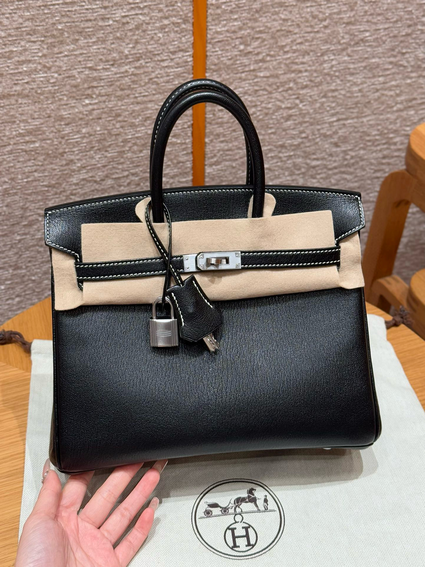 에르메스 Hermes Birkin 25cm Chèvre 89 Noir and 80 Girs perle/silver